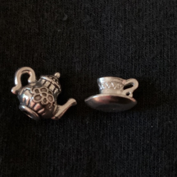 Miniature tea pot and cup saucer silver colored - Picture 4 of 6